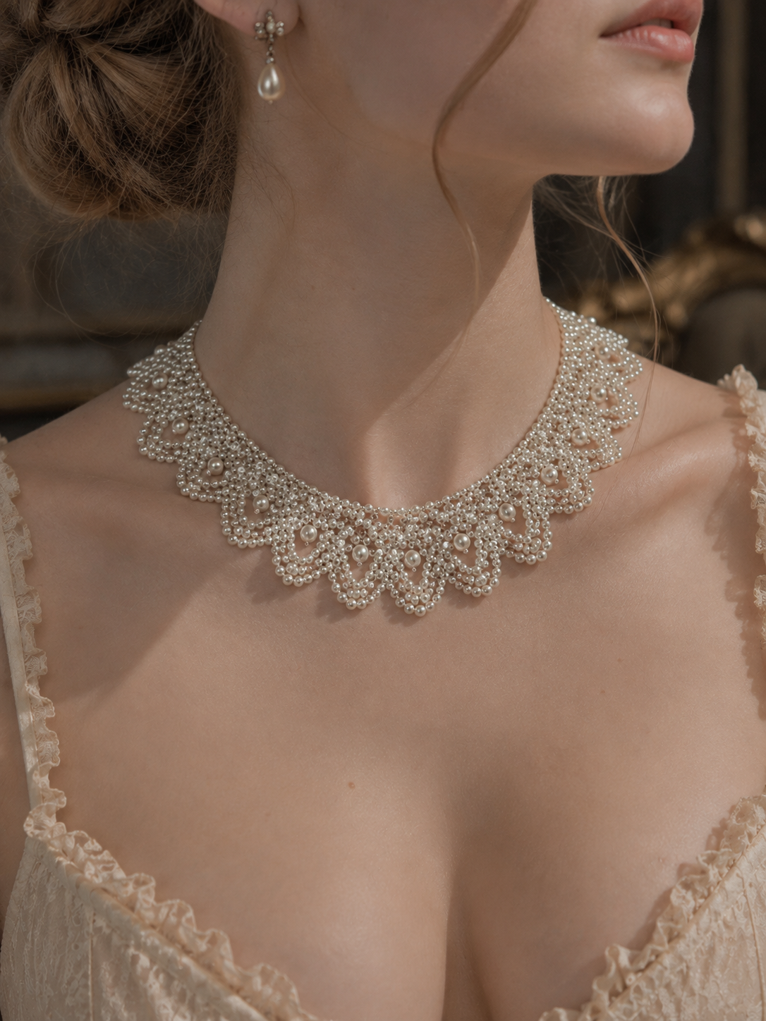 Regency Lace Pearl Collar