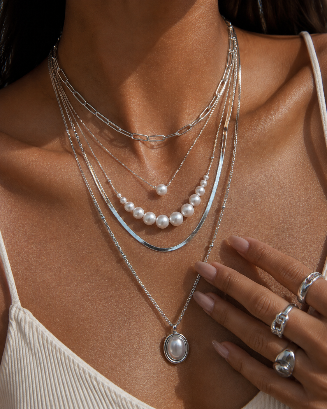 Pearl Arc Necklace